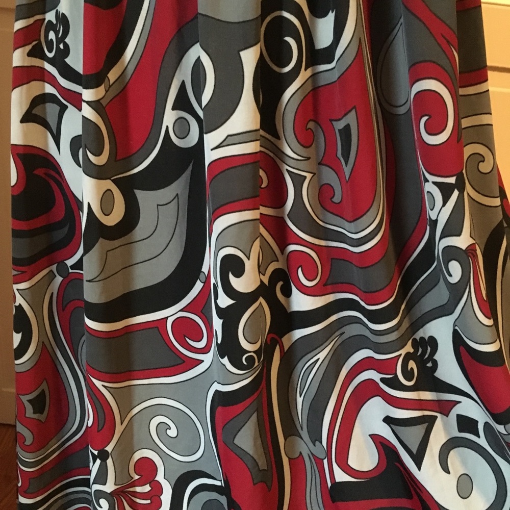 Dress - Picture 5 of 7